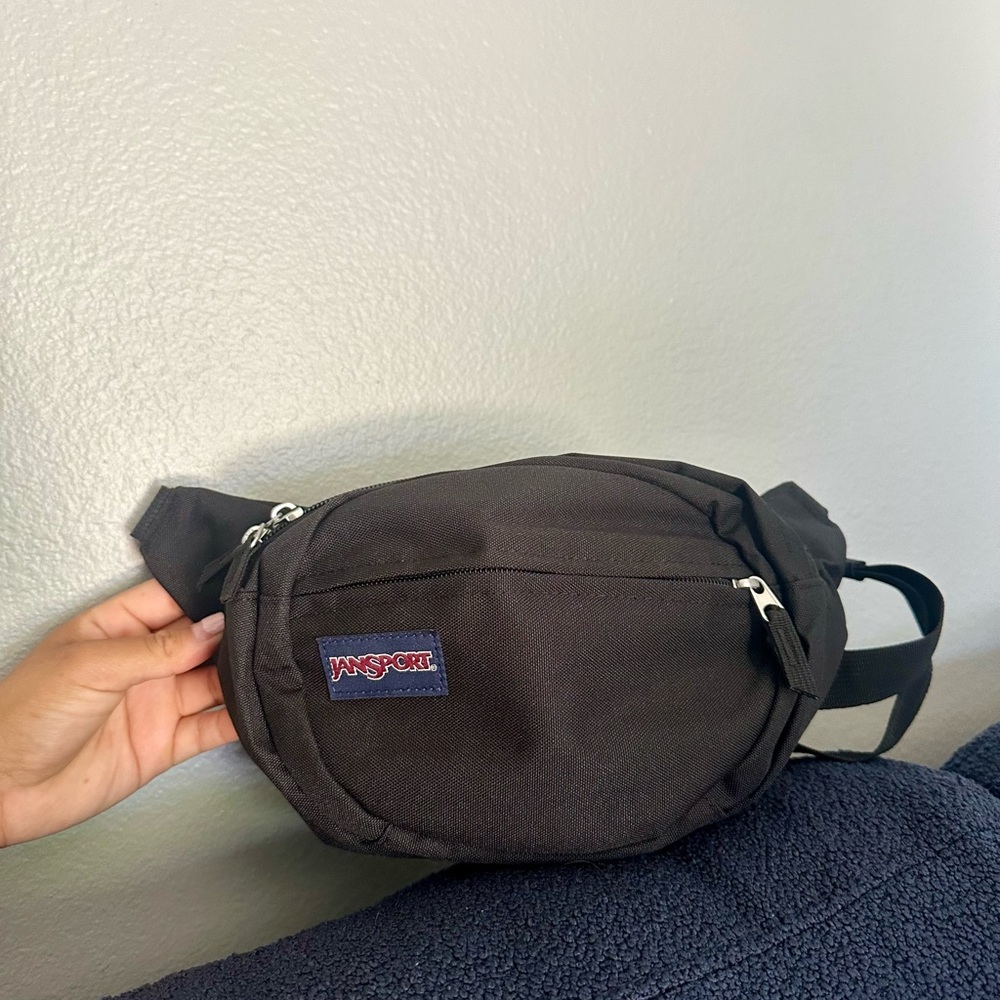 JanSport Black Waist Bag 🏃‍♀️